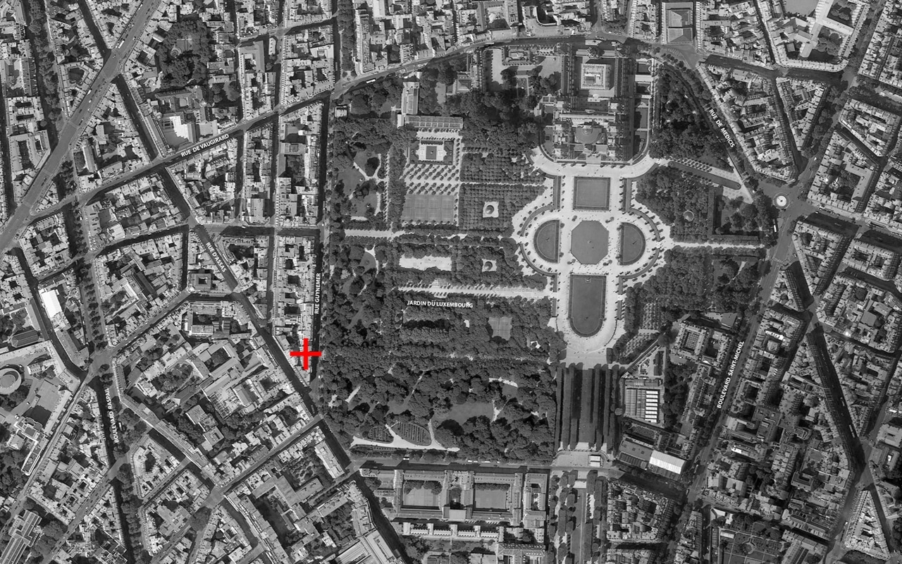 ATELIER B . Paris
