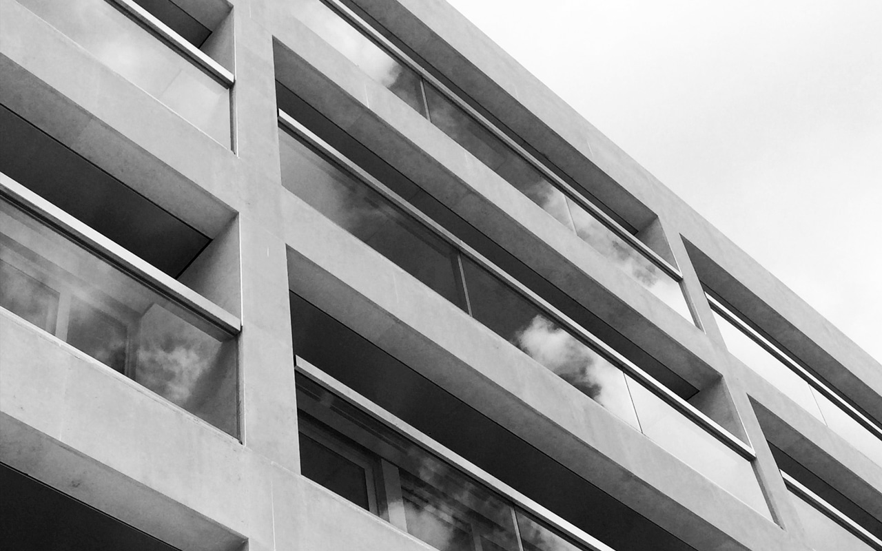 LOGEMENTS COLLECTIFS . Paris 7